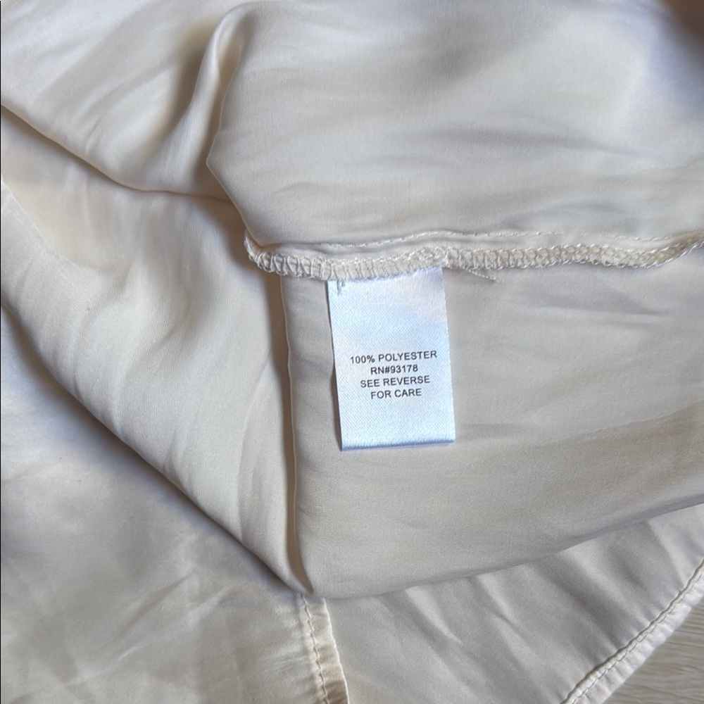 Chelsea & Theodore Cream Ruffled 3/4 Sleeve Peasant Blouse - Picture 6 of 7